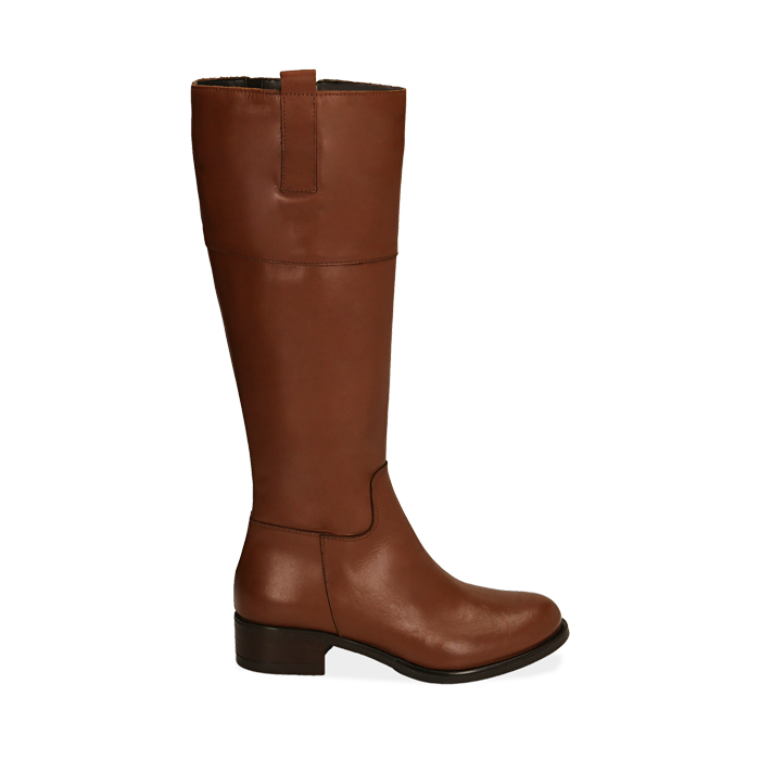 Stivali cognac in pelle, tacco 4 cm