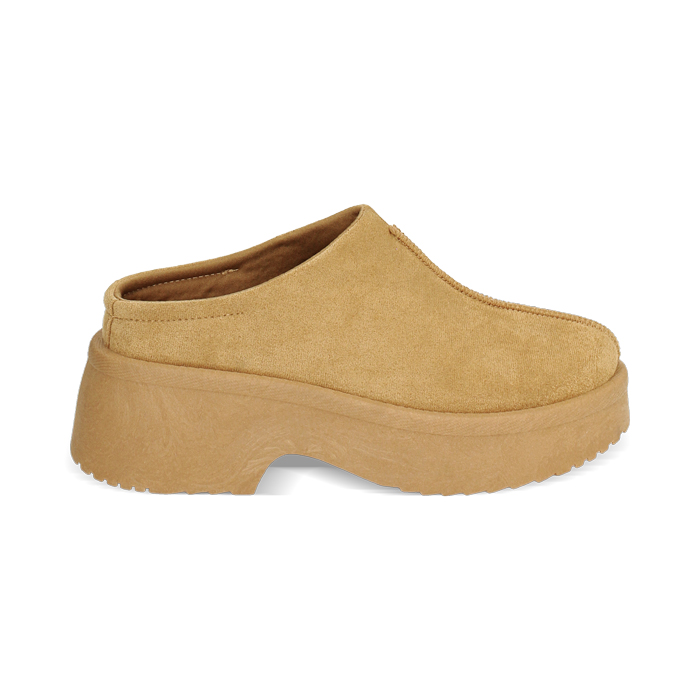 Zapatillas camel en microfibra