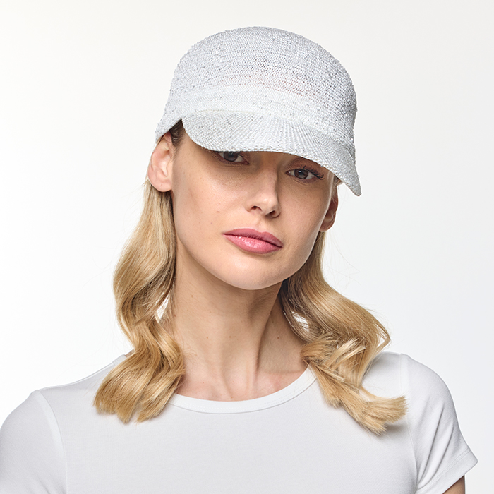 Sombrero blanco de rafia