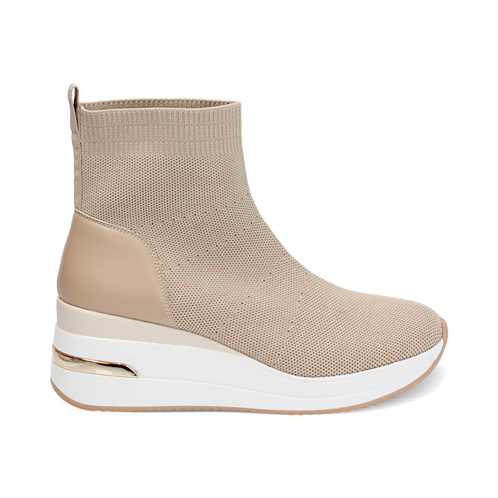 Slip on de mujer beige en tejido